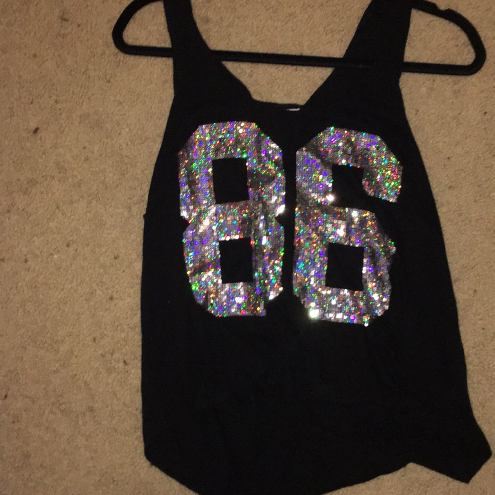 black tank top